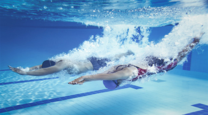 有酸素運動であり無酸素運動でもある水泳